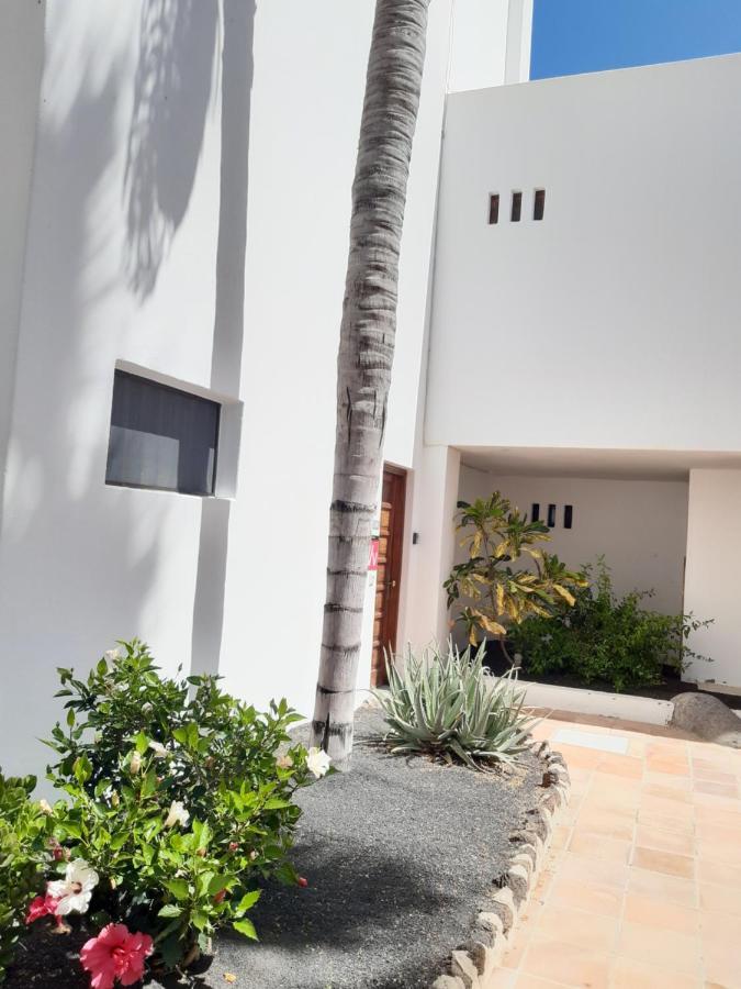 El Gueco Holiday Apartment Costa Teguise Exterior photo